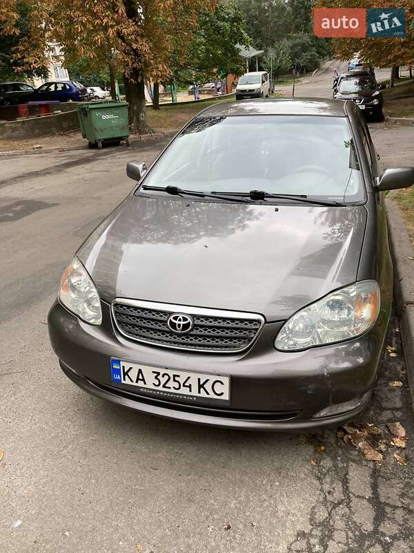 Toyota Corolla 2005