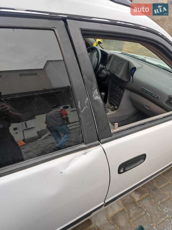 Універсал Toyota Corolla 1997 в Одесі
