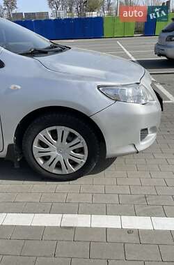 Седан Toyota Corolla 2008 в Виннице