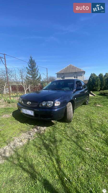 Хэтчбек Toyota Corolla 1999 в Ходорове