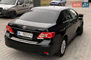 Седан Toyota Corolla 2011 в Киеве