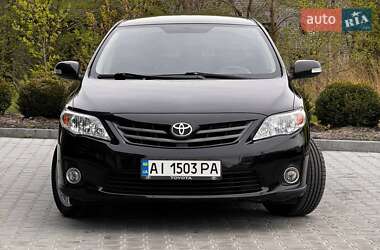 Седан Toyota Corolla 2011 в Киеве