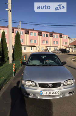 Седан Toyota Corolla 2000 в Білгороді-Дністровському