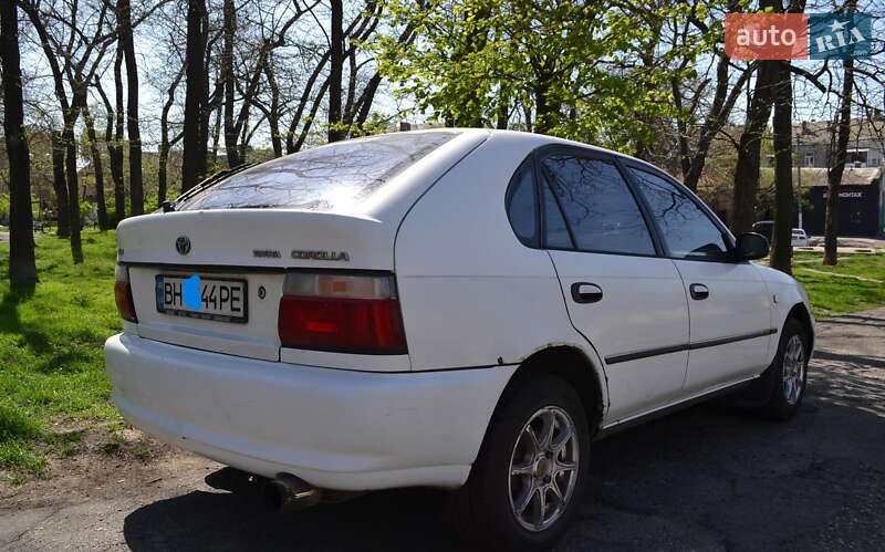 Хэтчбек Toyota Corolla 1993 в Одессе