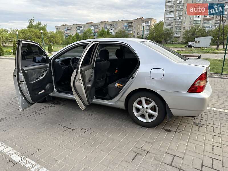 Седан Toyota Corolla 2003 в Лозовій