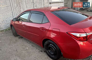 Седан Toyota Corolla 2014 в Киеве