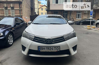 Седан Toyota Corolla 2014 в Одесі