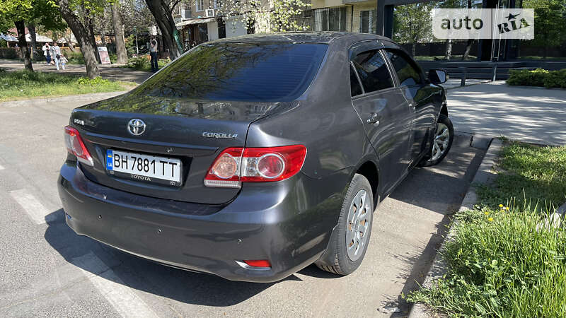Седан Toyota Corolla 2011 в Одессе