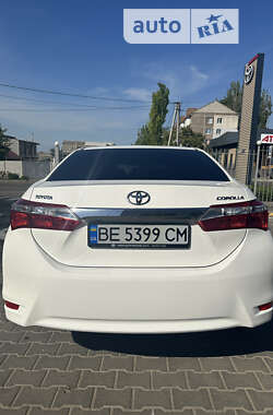 Седан Toyota Corolla 2014 в Миколаєві