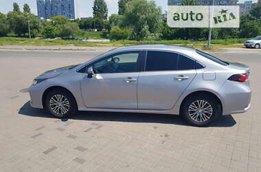 Седан Toyota Corolla 2020 в Києві