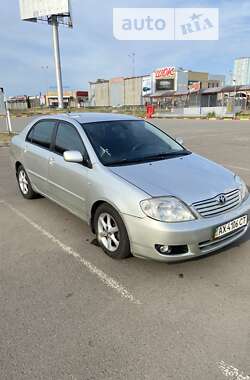 Седан Toyota Corolla 2005 в Харкові