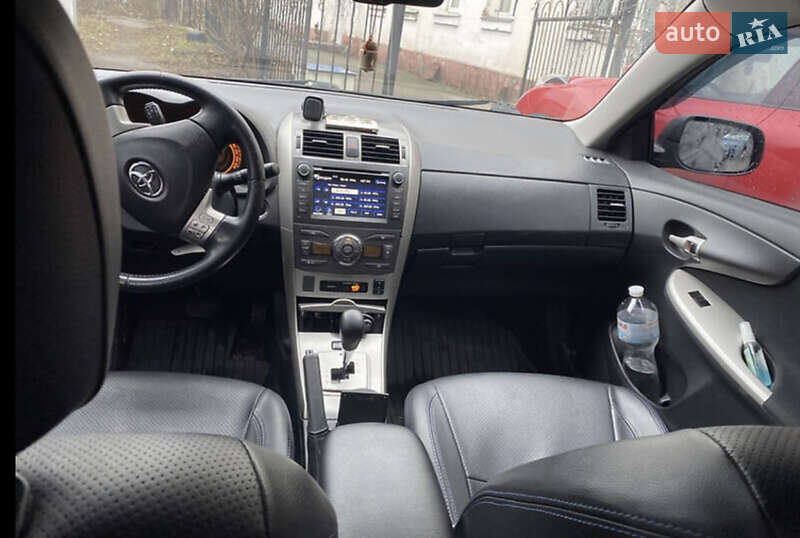 Седан Toyota Corolla 2008 в Киеве