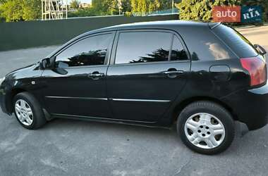 Хэтчбек Toyota Corolla 2006 в 