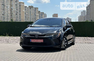 Седан Toyota Corolla 2020 в Києві