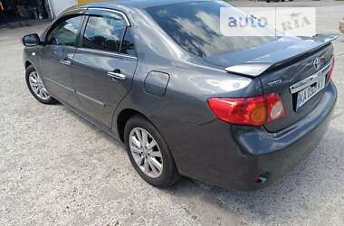 Седан Toyota Corolla 2008 в Києві