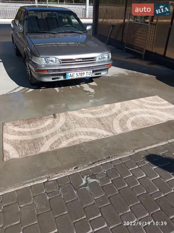 Toyota Corolla 1990