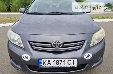 Седан Toyota Corolla 2009 в Киеве