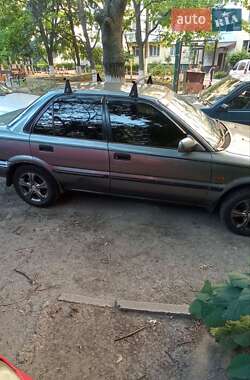Седан Toyota Corolla 1990 в Днепре