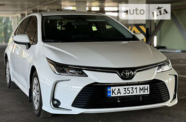 Седан Toyota Corolla 2020 в Харкові