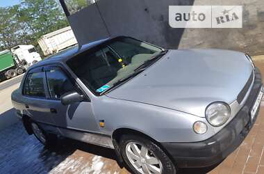 Седан Toyota Corolla 1999 в Одесі