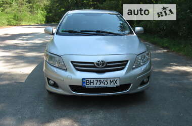 Седан Toyota Corolla 2007 в Киеве