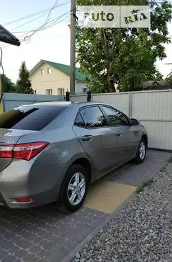 Toyota Corolla 2013