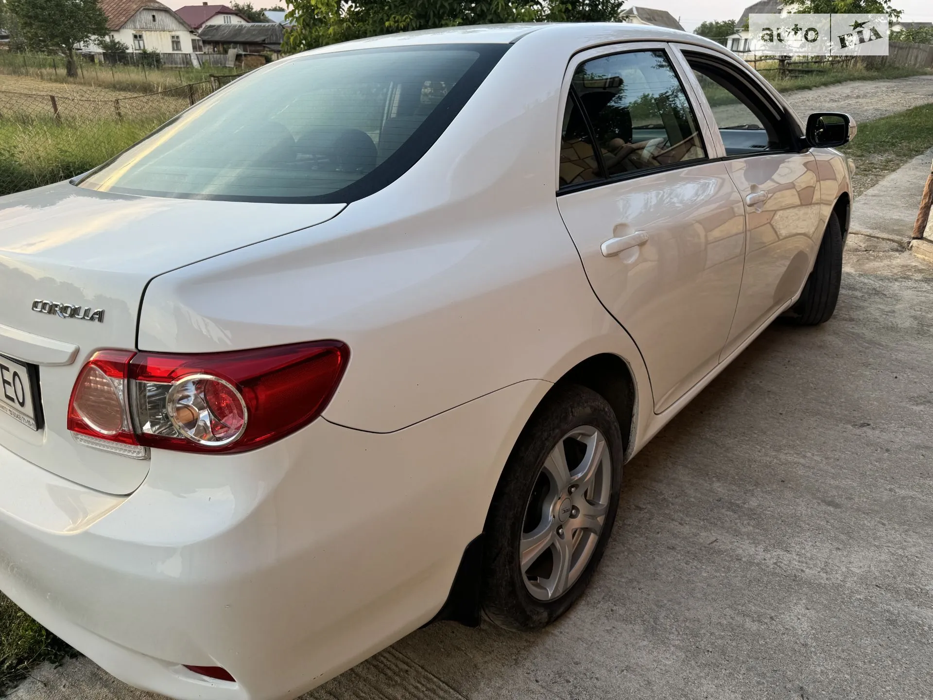 2011 Toyota Corolla - мініатюра 4