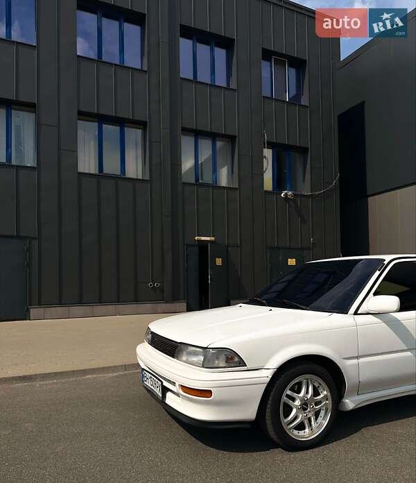 Хэтчбек Toyota Corolla 1987 в Киеве
