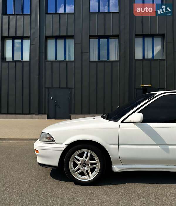 Хэтчбек Toyota Corolla 1987 в Киеве