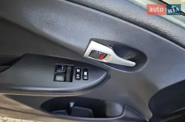 Toyota Corolla 2012