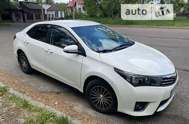 Седан Toyota Corolla 2013 в Києві