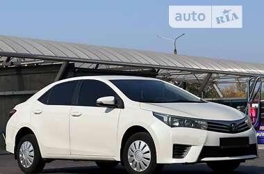 Седан Toyota Corolla 2014 в Запоріжжі