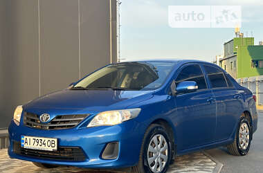 Седан Toyota Corolla 2011 в Києві