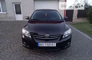 Седан Toyota Corolla 2008 в Тернополе