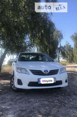 Седан Toyota Corolla 2012 в Києві