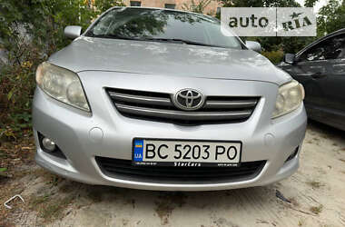 Седан Toyota Corolla 2008 в Львові