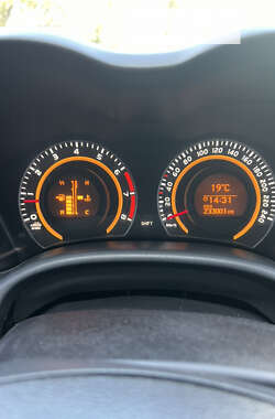Седан Toyota Corolla 2010 в 