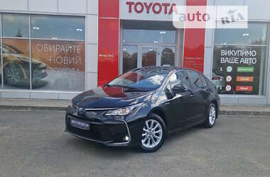 Седан Toyota Corolla 2021 в Кропивницькому