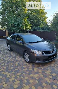 Седан Toyota Corolla 2010 в Умани