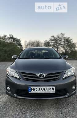 Toyota Corolla 2011