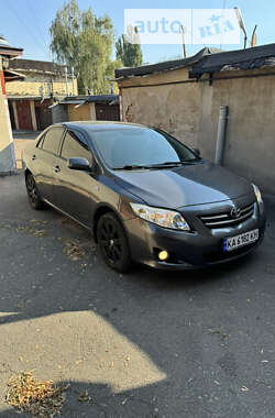 Седан Toyota Corolla 2008 в Києві