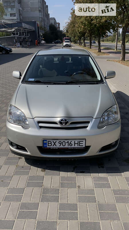 Хетчбек Toyota Corolla 2005 в Хмельницькому фото 3 Хетчбек Toyota Corolla 2005 в Хмельницькому