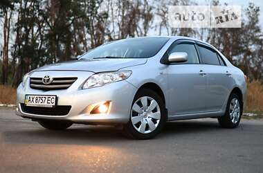 Седан Toyota Corolla 2008 в Харкові