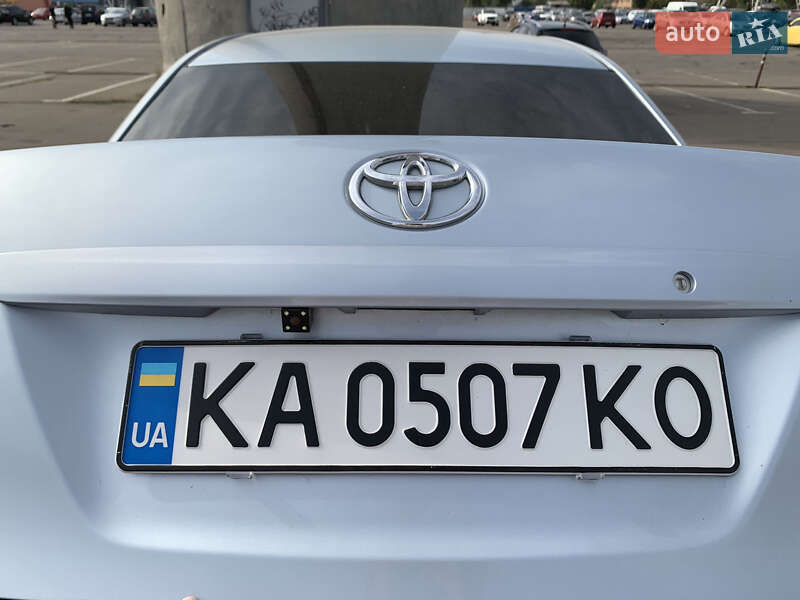 Седан Toyota Corolla 2008 в Киеве
