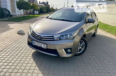 Седан Toyota Corolla 2014 в Черноморске