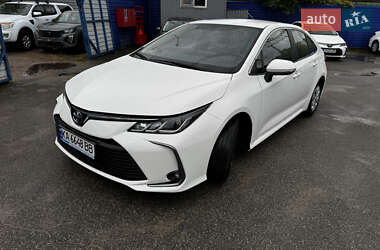 Седан Toyota Corolla 2020 в Киеве
