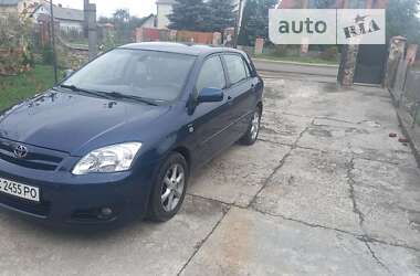 Хэтчбек Toyota Corolla 2004 в Львове