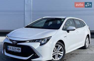 Универсал Toyota Corolla 2021 в Киеве