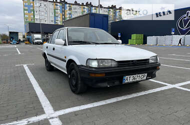 Седан Toyota Corolla 1992 в Ивано-Франковске