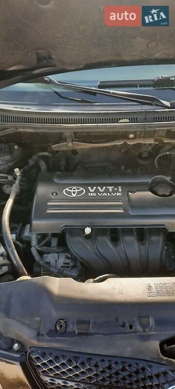 Хэтчбек Toyota Corolla 2002 в Кропивницком